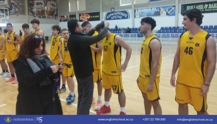 Senior Boys Basketball Team Crowned Champions!